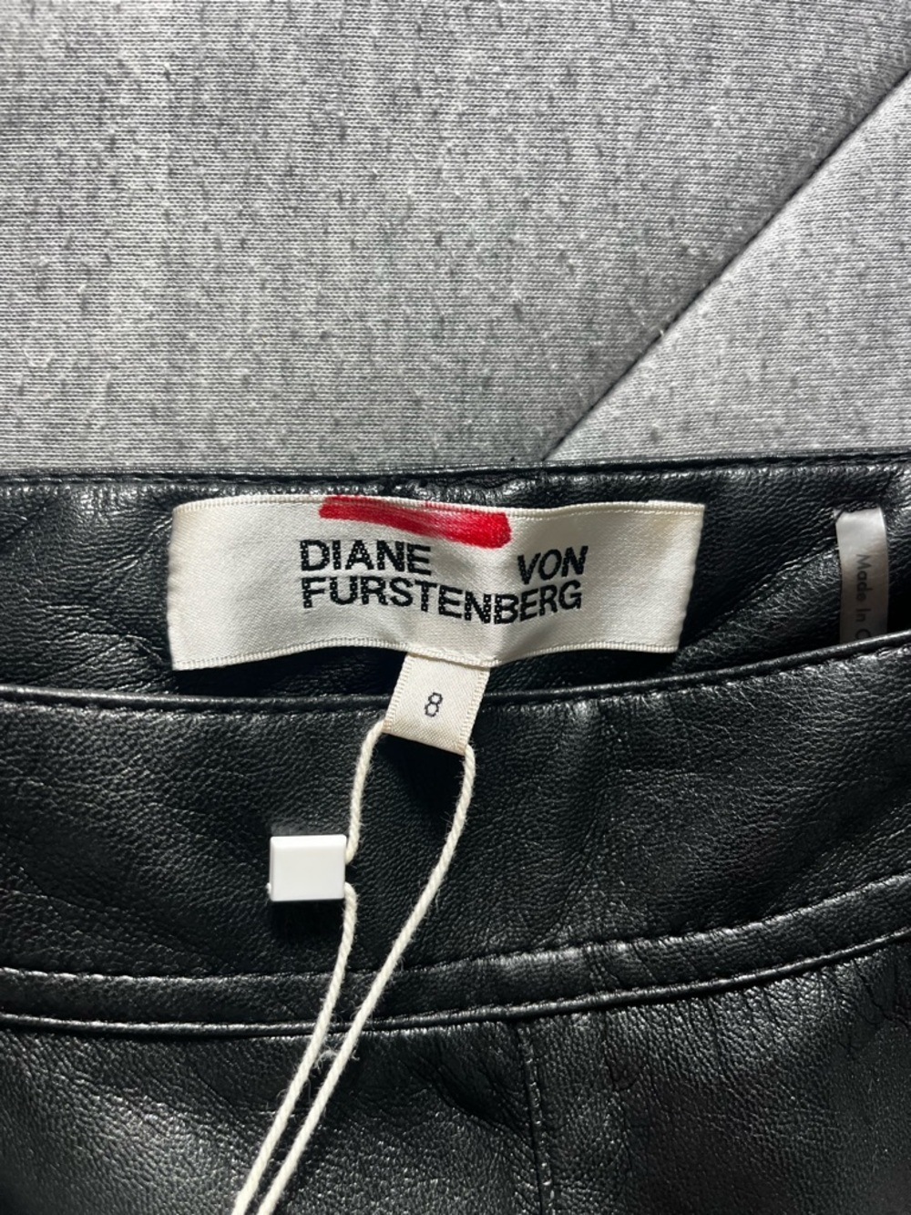 Diane Von Furstenberg Black Faux Leather Chanda Trousers - Picture 5 of 12